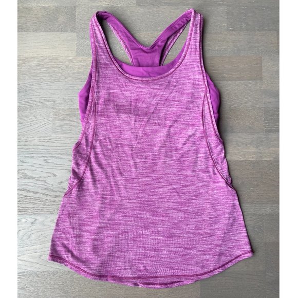 Lululemon "On Track" tank top with built-in bra, Size 6 - Picture 6 of 7